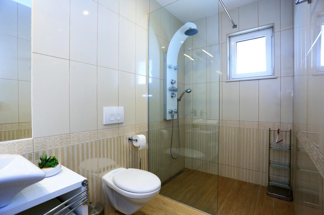 Villa Summer Dreams Apartments Murter Exterior foto